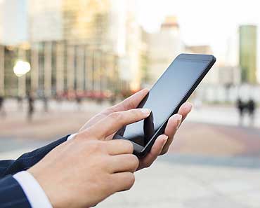 在线超级轰炸电话网页版